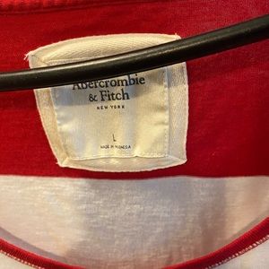 Off the shoulder Abercrombie long sleeve tee